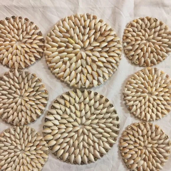 Vintage brand new set of 8 seashell 2 hot plates, 6 coasters - Picture 2 of 4